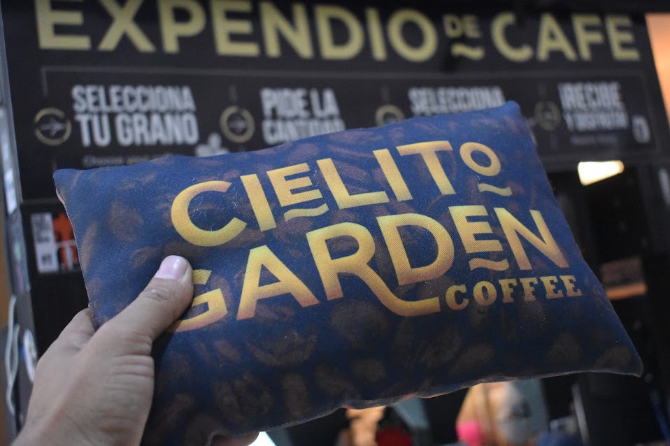 Experiencia y Decoración" (Ideal para Cafeterías, Restaurantes y Hoteles)