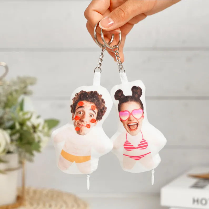 Almohada de Cara Fea Humanoide – Cojín de Broma 3D con Cuerpo Personalizado