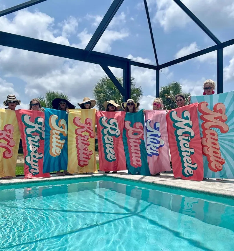 Toalla de Playa Personalizada Retro Groovy – Manta de Baño con Nombre